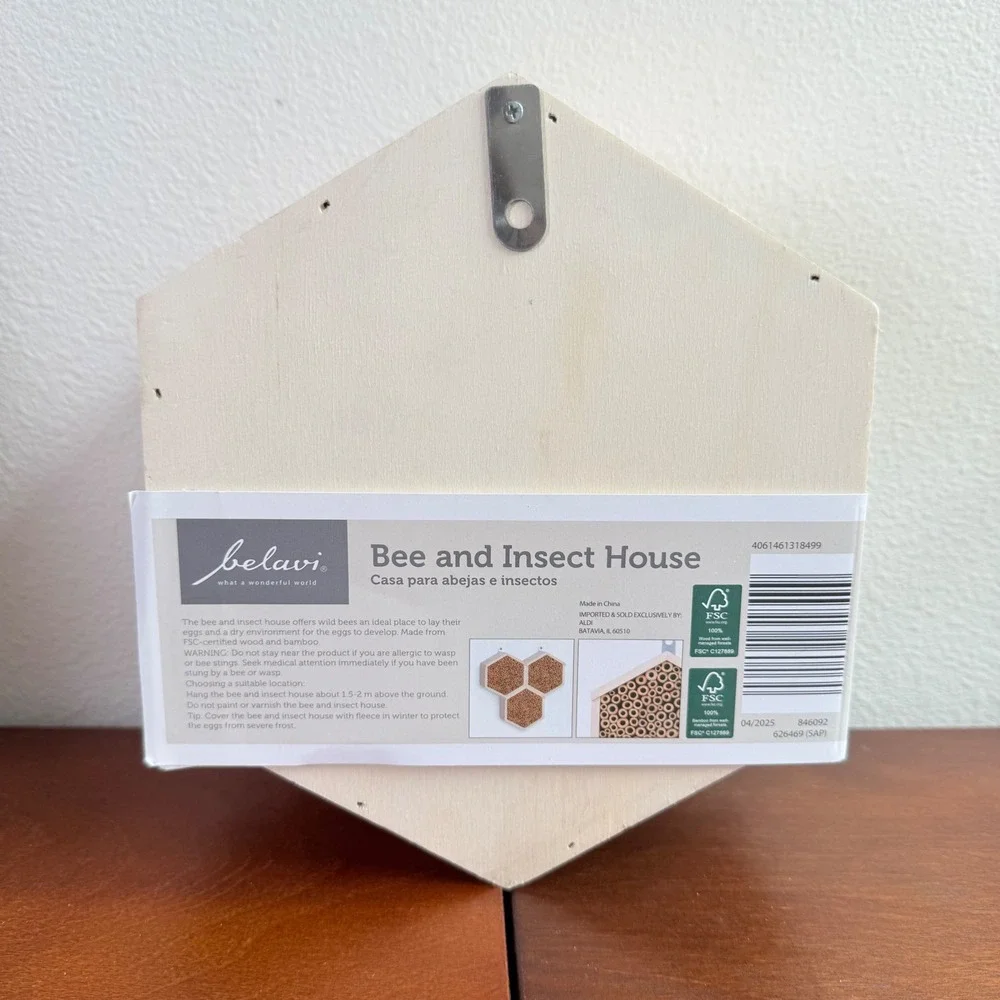 Belavi Bee and Insect House Tan Bamboo Wood Hexagonal Nesting Aid